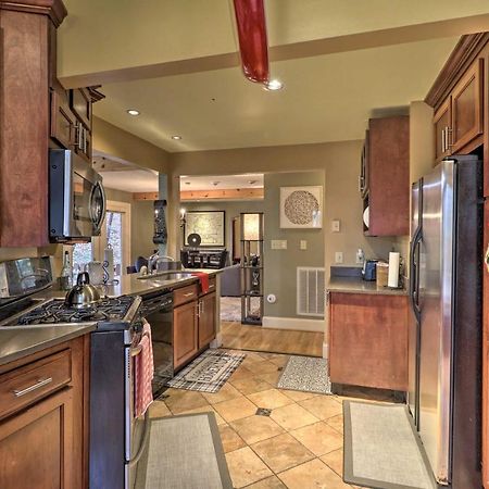 Cozy Conyers Cabin With Fireplace And Pool Table! المظهر الخارجي الصورة