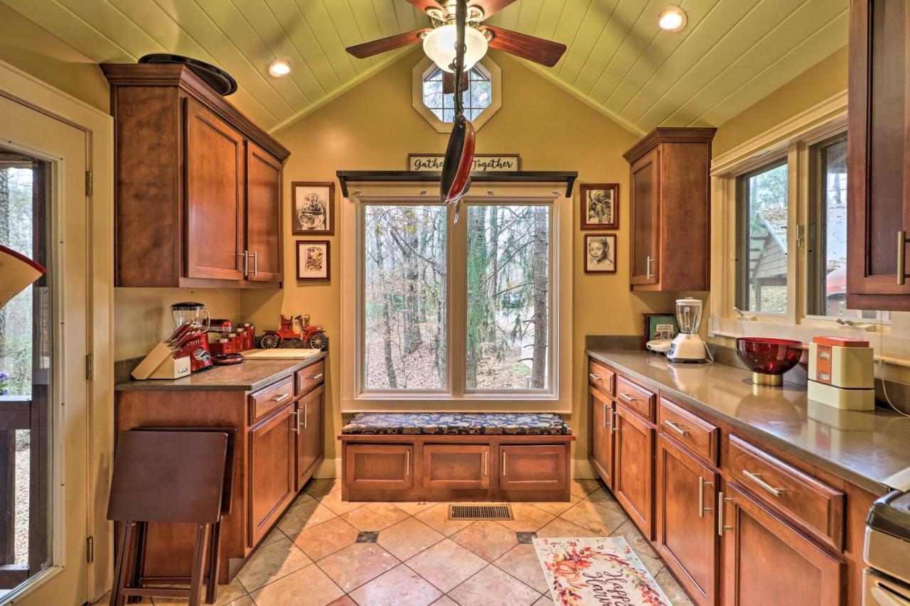 Cozy Conyers Cabin With Fireplace And Pool Table! المظهر الخارجي الصورة
